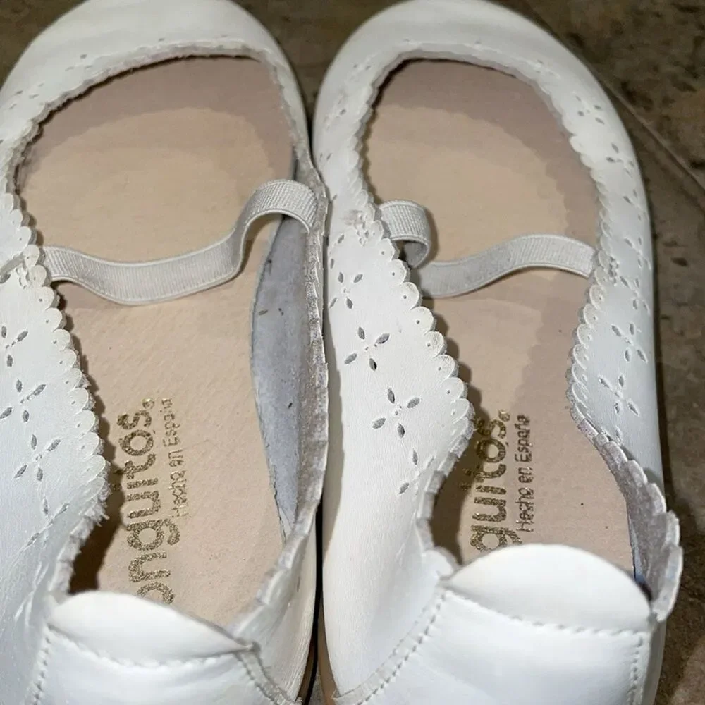 Conguitos white washable